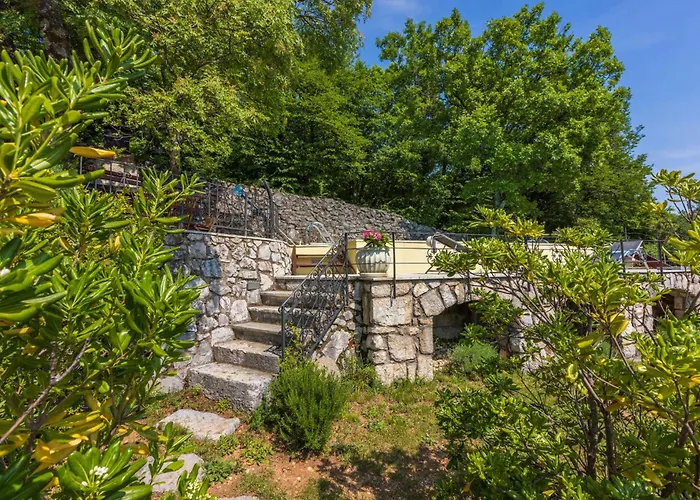 Villa In 43089 Grizane-Belgrad