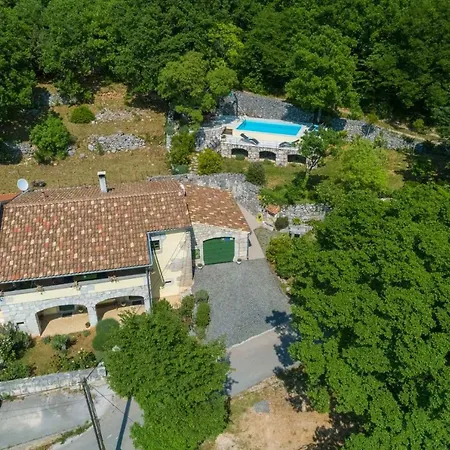 Casa vacanze In 43089 Grižane