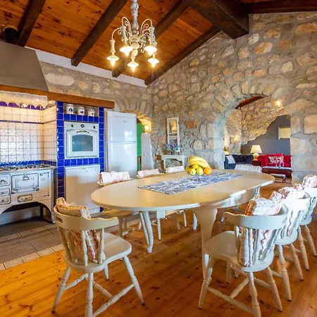 In 43089 Villa Grizane-Belgrad