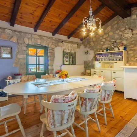 In 43089 * Grizane-Belgrad