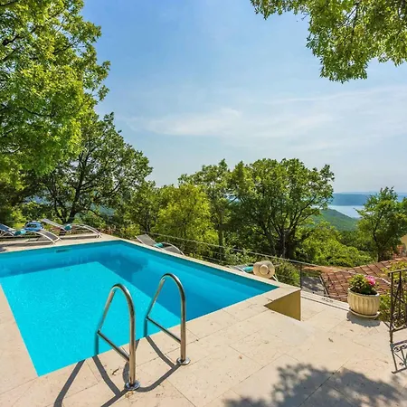 Casa vacanze In 43089 Grižane
